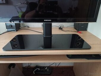 Nastavitelný stojan pro TV 32“-65“ (80-164 cm)