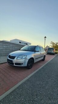 Škoda Fabia 2 Combi 1.4 16v MPI Ambiente - 93tkm, tažný - 1