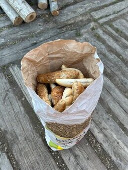 Krmné pečivo / suché pečivo