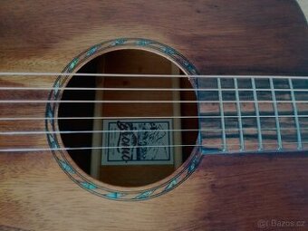 Predam Bromo BAR1HM Historic gitara+puzdro.CELOMASIV.