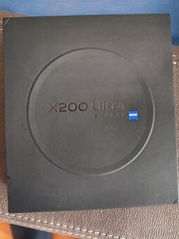 Vivo X200 Ultra