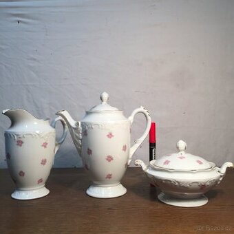 Stará konvice džbánek,cukřenka Schlaggenvald Slavkov