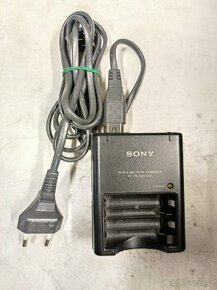 Nabíječka Sony BC-CS2B
