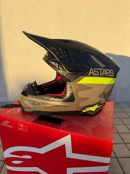 Helma Alpinestars SM 10 Carbon