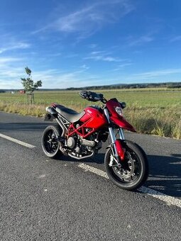 Ducati hypermotard 796