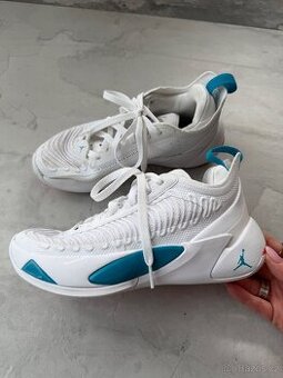 Nike Jordan vel 36.5