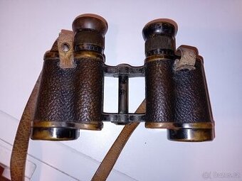 Dalekohled Carl Zeiss