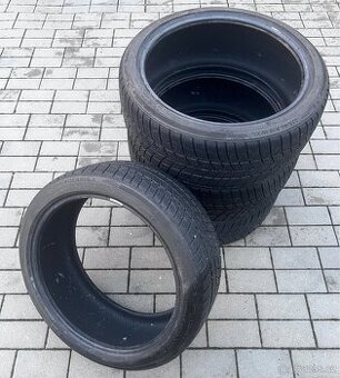 225/40 R19 - 4x zimní Barum 7-8mm
