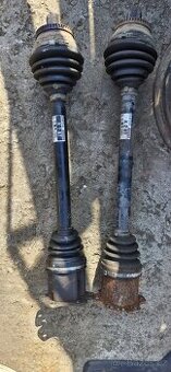 Leva prava predni poloosa audi a4 b7 8e 3.0 tdi