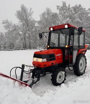 ✨KUBOTA GL21 vyhřívaná kabina • radlice + sypač