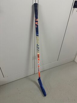 Florbalová hůl UNIHOC F26 Cavity
