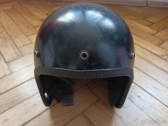 Retro moto helma