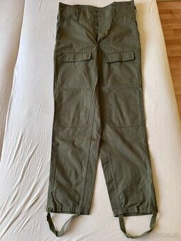Originální polní kalhoty AČR vzor 85 (velikost 180/106)