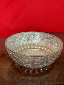 Skleněná  miska