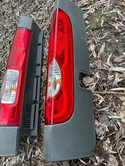 Zadní světla Opel Vivaro 2012