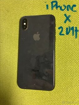iPhone X z roku 2017 na opravu/náhradní díly