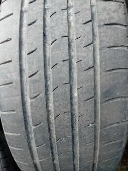 Prodám Sadu pneu 225/55/17 Nexen Letni