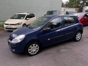 Renault Clio, 1,5 Dci 50 Kw Rok výroby: 10/2006