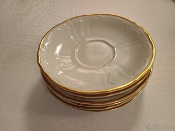 podšálky bernadotte slonová kost