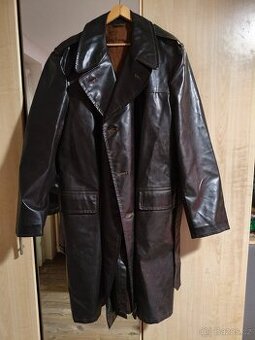 Kožený vojenský kabát