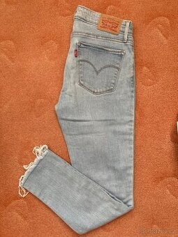 Levis Skinny vel 26