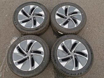 Originální zimní sada Volkswagen ID4 ID5 19"