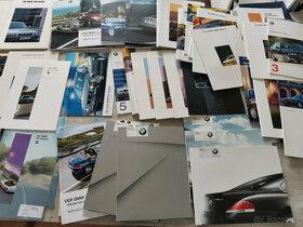 Sbírka prospektů BMW