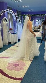 Svatební šaty na ramínka