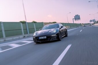Porsche Panamera 420PS, Sportovní Volant - 1