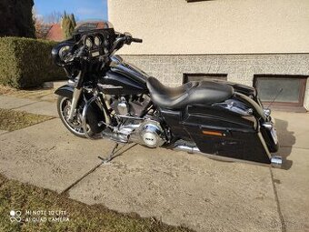 HARLEY DAVIDSON FLHX STREET GLIDE