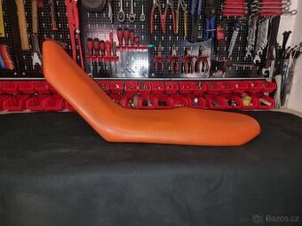 Ktm adventure 990 , snížené ergo sedlo