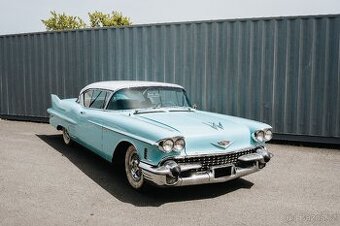 CADILLAC DEVILLE COUPE 1958