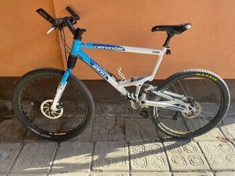 Kolo cannondale jekkyl 700