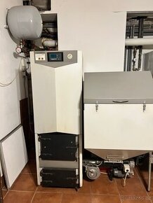 Automatický kotel Benekov cosmotherm U35 540l 4 emisní třídy