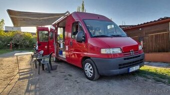 Peugeot Boxer obytná dodávka