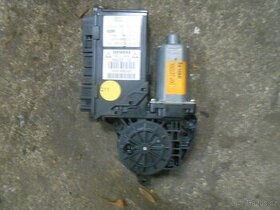 prodam motorek stahovani oken na audi A4 cabrio 2003- 8H7 .