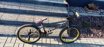 Kolo bmx bike 20.7'