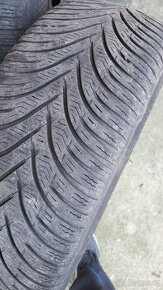 Zimni penu 205/60 R16