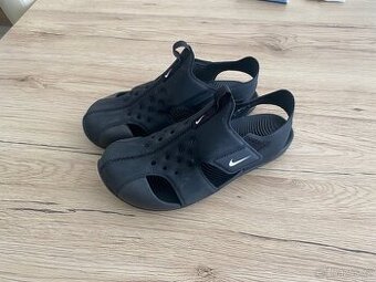 Sandále Nike Sunray Protect EUR 35 - 1