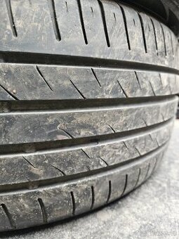 235/40R19 96W XL N'Fera SU4 NEXEN