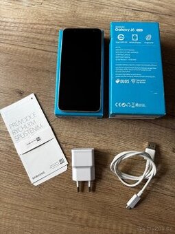 Samsung J6 dual sim zlata