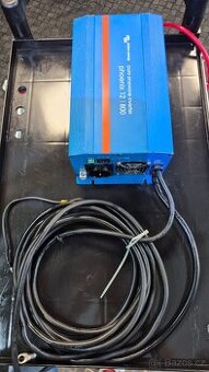 menic napeti 12v 230v victron 1500w