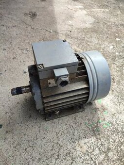 Elektromotor 0.75 kW 2800 ot.
