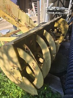 Sněžná fréza na UNC