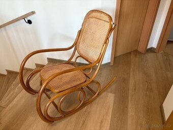 Houpací křeslo Thonet