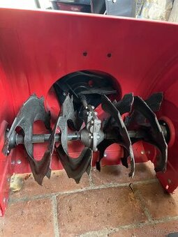 Sněhova fréza Vega 551