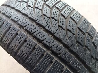 205/45 R17 NOKIAN (3919)