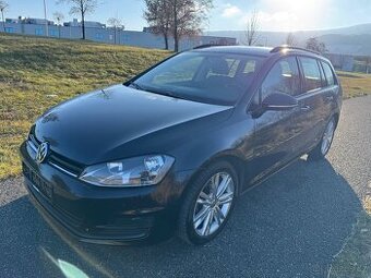 VW GOLF VII 1.4 TSI VARIANT/ZÁRUKA/PODZIMNÍ SLEVA