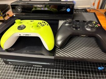 XBox One 500GB, Kinect, 2 ovladače