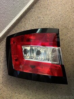 Fabia 3 zadni svetlo